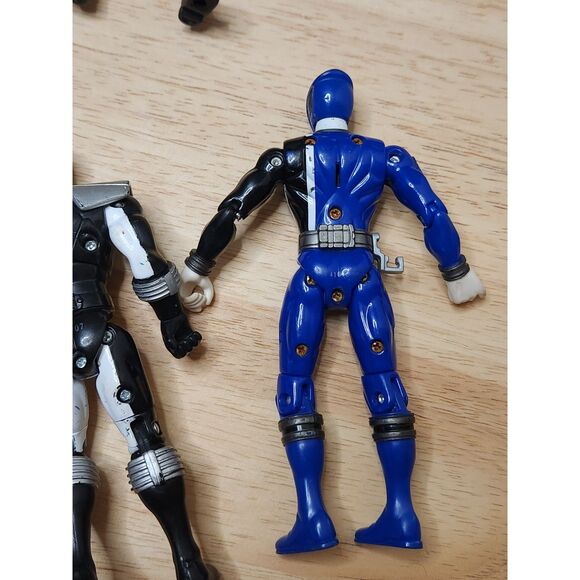 Power Rangers Figurine Lot – Assorted Characters - Picture 7 of 10